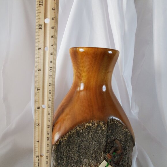 Boundry Line Rustic Handcrafted Wood Fence Post Vase 9" Dixie Wajdic, Montana - Picture 8 of 13